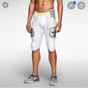 Nike Pro Combat Football Pants 3/4 Hard Plate